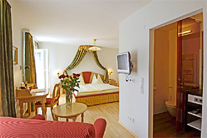 A stay at gourmet hotel Rosenvilla leaves no wishes desired.